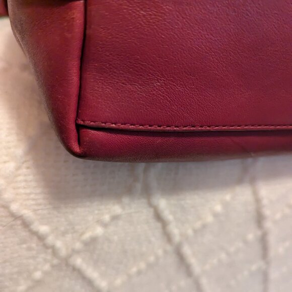 Coach legacy duffel burgundy Red Leather Shoulder strap converts to crossbody - Picture 11 of 15